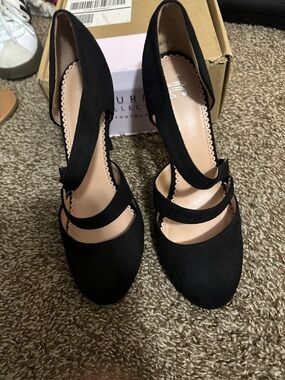 Women’s Black Strappy Suede Heels